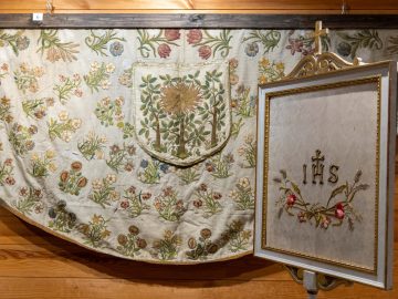 Miniaturka artykułu TKANINY – UKRYTE PIĘKNO