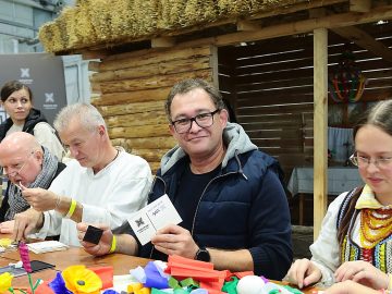 Miniaturka artykułu Zagroda Muzeum Wsi Lubelskiej podczas niedzielnej Wystawy ZooPark